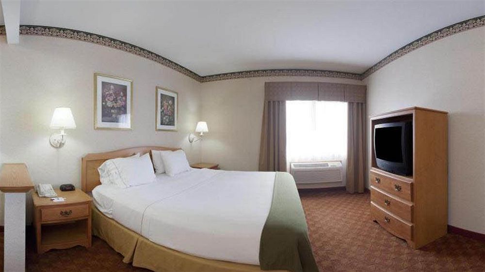 Holiday Inn Express Hotel & Suites Wauseon By Ihg Dış mekan fotoğraf