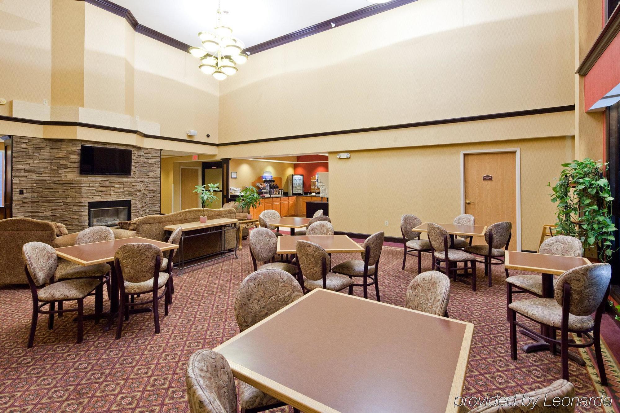 Holiday Inn Express Hotel & Suites Wauseon By Ihg Dış mekan fotoğraf
